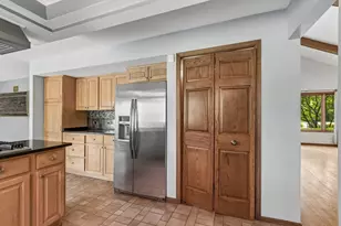 1191 Hunters Ln, Libertyville, IL 60048 - Photo 14