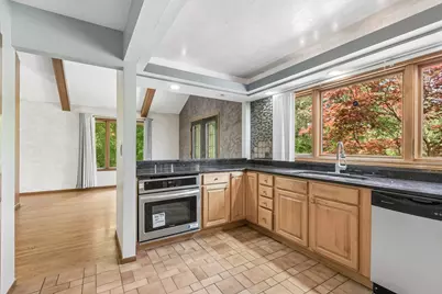 1191 Hunters Lane, Libertyville, IL 60048 - Photo 12