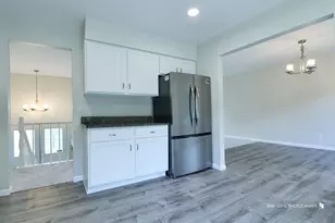 117 Carlisle Ct, Cary, IL 60013 - Photo 8