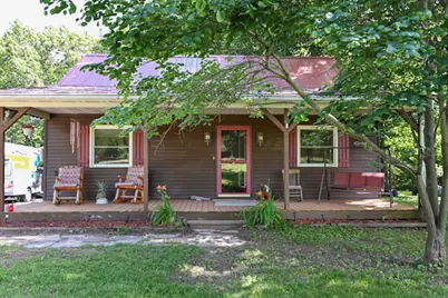 20107 Woodbury Hill, Danville, IL 61834 - Photo 1