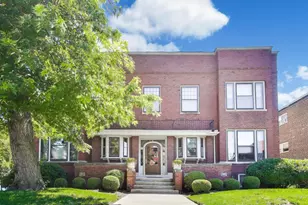 240 S Marion St, Oak Park, IL 60302 - Photo 2