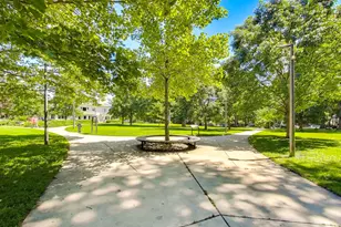 240 S Marion St, Oak Park, IL 60302 - Photo 36