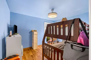 136 Callan Ave, Evanston, IL 60202 - Photo 8