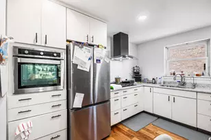 136 Callan Ave, Evanston, IL 60202 - Photo 6