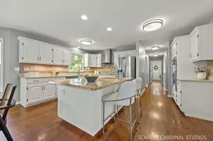 1050 Aster Ln, West Chicago, IL 60185 - Photo 16