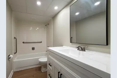 350 Plum Creek Drive #403, Wheeling, IL 60090 - Photo 14