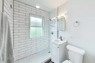 6407 N Normandy Ave, Chicago, IL 60631 - Photo 14