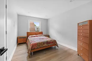 2830 W Summerdale Ave, Chicago, IL 60625 - Photo 8
