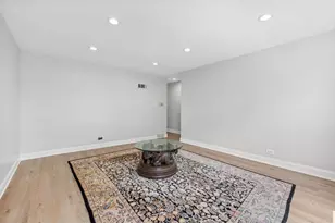 2830 W Summerdale Ave, Chicago, IL 60625 - Photo 4