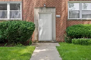 2830 W Summerdale Ave, Chicago, IL 60625 - Photo 1