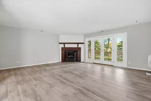 641 Clover Rd, Wauconda, IL 60084 - Photo 16