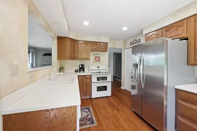 640 Old Barn Road #C, Lake Barrington, IL 60010 - Photo 12
