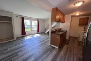 518 Darlene Ln, Glendale Heights, IL 60139 - Photo 4