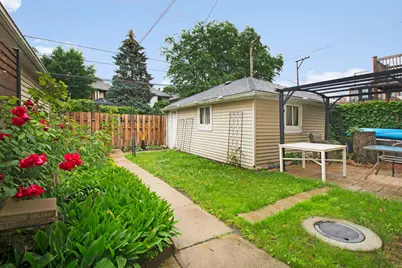 1232 W Glenlake Avenue #1, Chicago, IL 60660 - Photo 14