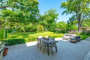 472 Lincoln Ave, Lake Bluff, IL 60044 - Photo 46