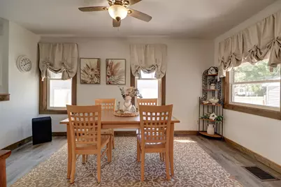 1303 Johnson Avenue, Sterling, IL 61081 - Photo 10