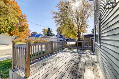 1303 Johnson Avenue, Sterling, IL 61081 - Photo 4