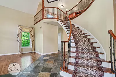 426 W Haley's Hill Court, Palatine, IL 60067 - Photo 8