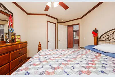 508 Indiana Avenue, Salem, IL 62881 - Photo 22