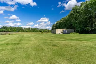 7889 Shaw Rd, Belvidere, IL 61008 - Photo 10