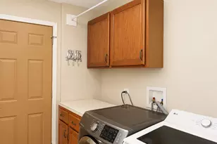 2198 Sutton Dr, South Elgin, IL 60177 - Photo 20
