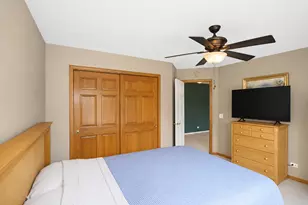 2198 Sutton Dr, South Elgin, IL 60177 - Photo 34