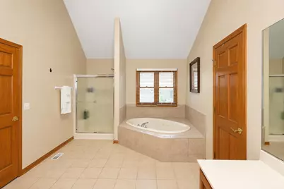 2198 Sutton Drive, South Elgin, IL 60177 - Photo 26