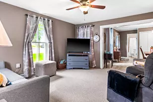 122 E Main St, Stanford, IL 61774 - Photo 6