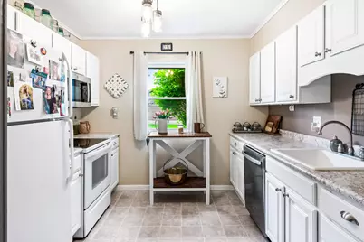 122 E Main Street, Stanford, IL 61774 - Photo 10