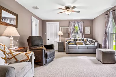 122 E Main Street, Stanford, IL 61774 - Photo 4