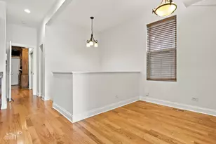 2318 W Augusta Blvd, Chicago, IL 60622 - Photo 14