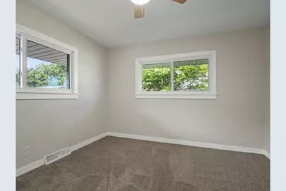 7922 Elm Avenue, Machesney Park, IL 61115 - Photo 16