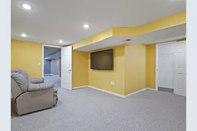 7922 Elm Avenue, Machesney Park, IL 61115 - Photo 30