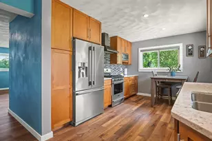 7922 Elm Ave, Machesney Park, IL 61115 - Photo 10
