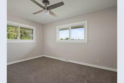 7922 Elm Avenue, Machesney Park, IL 61115 - Photo 14