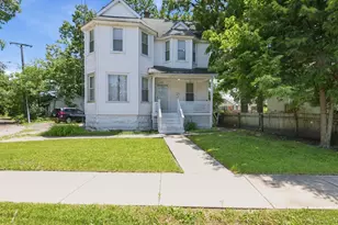 458 Winston Ave, Joliet, IL 60433 - Photo 1