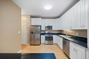 1812 Monroe Ct, Glenview, IL 60025 - Photo 10