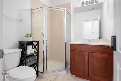 338 E 25th Place, Chicago, IL 60616 - Photo 8