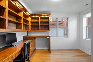 338 E 25th Pl, Chicago, IL 60616 - Photo 6