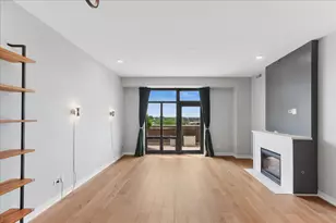 3140 N Sheffield Ave, Chicago, IL 60657 - Photo 6