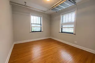 5542 W Leland Ave, Chicago, IL 60630 - Photo 4
