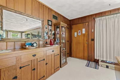 1533 S Harlem Avenue, Freeport, IL 61032 - Photo 6