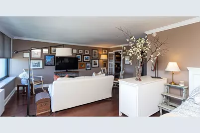 1850 N Clark Street #2206, Chicago, IL 60614 - Photo 10