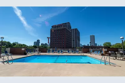 1850 N Clark Street #2206, Chicago, IL 60614 - Photo 4