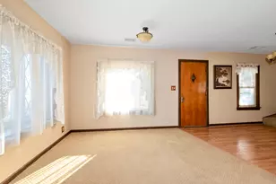7000 W 74th St, Chicago, IL 60638 - Photo 6