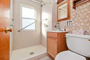 7000 W 74th St, Chicago, IL 60638 - Photo 10