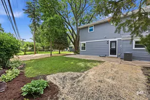 2002 Hawk Ct, Rolling Meadows, IL 60008 - Photo 18