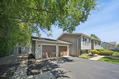 24454 W Hart Road, Round Lake, IL 60073 - Photo 2