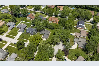 18W088 Claremont Drive, Darien, IL 60561 - Photo 36