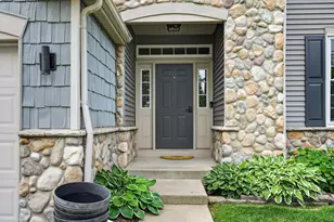 1124 Ashlyn Ln, Antioch, IL 60002 - Photo 2